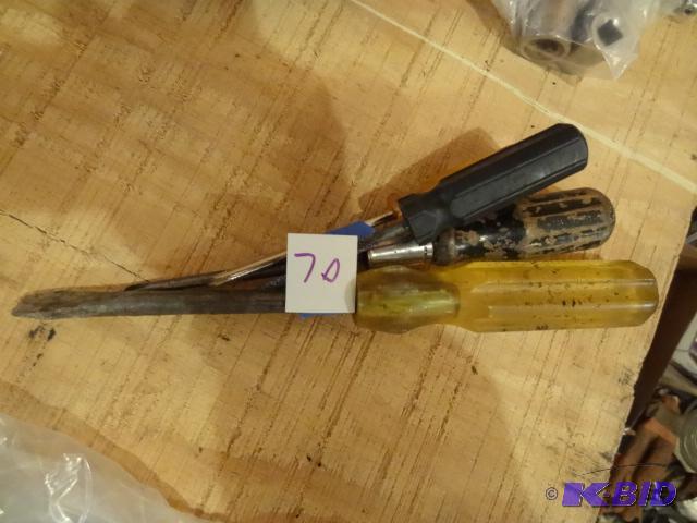 lot 70 image: Misc Screwdrivers...