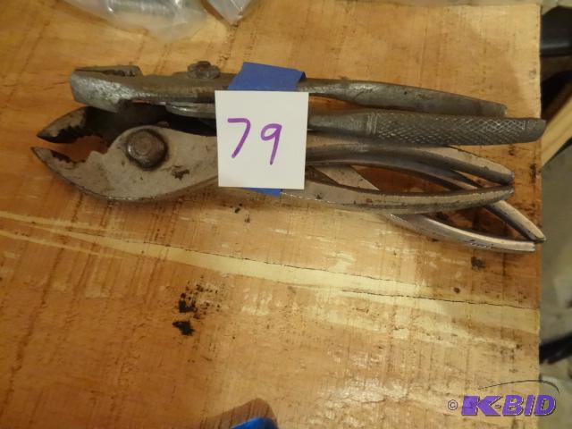 lot 79 image: 3 Pliers...