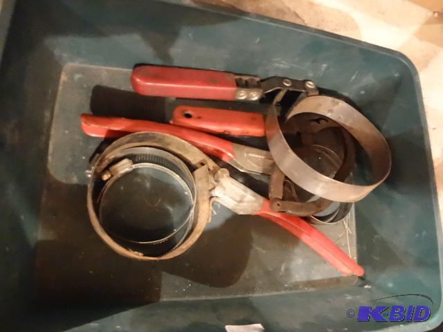 lot 91 image: Misc Oil Filter Wrenches...