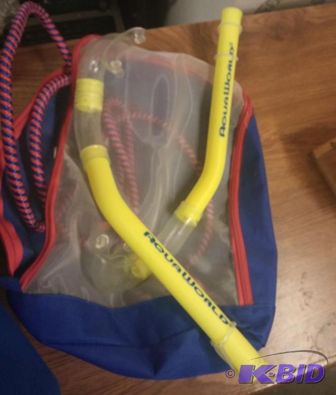 2 Snorkels, jump rope and backpack....