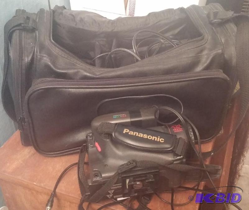 Panasonic Palmcorder, 14 Times Zoom. Works...