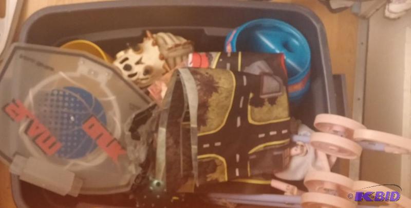 Large tote of toys...