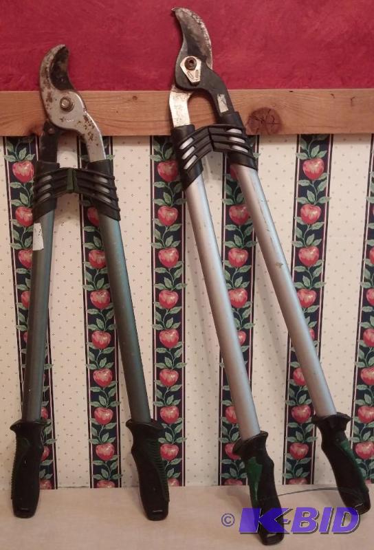Set of 2 tree pruners...