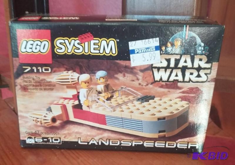 STAR WARS LEGOS SET #7110 LANDSPEEDER, THIS S...