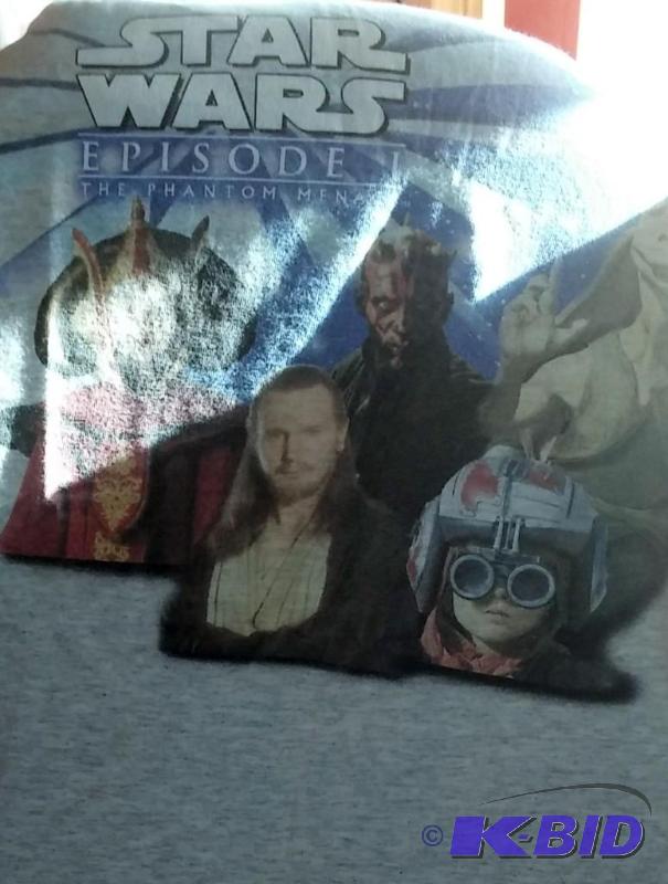 STAR WARS EPISODE 1 TSHIRT XL...