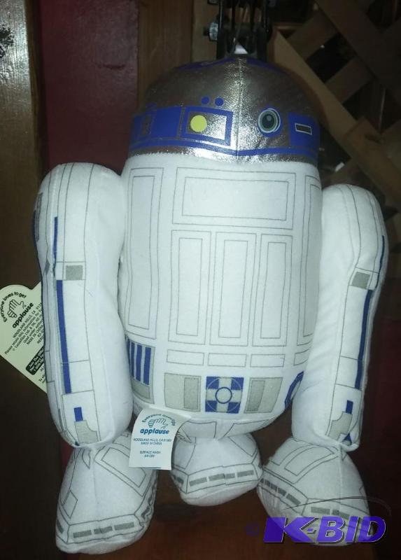 APPLAUSE PLUSH R2-D2. TALKS WHEN SQUEEZED...