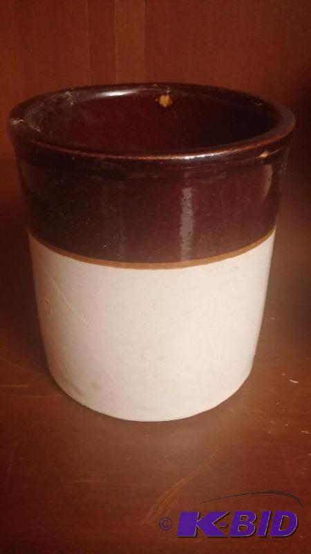 Vintage RRP Co crock...