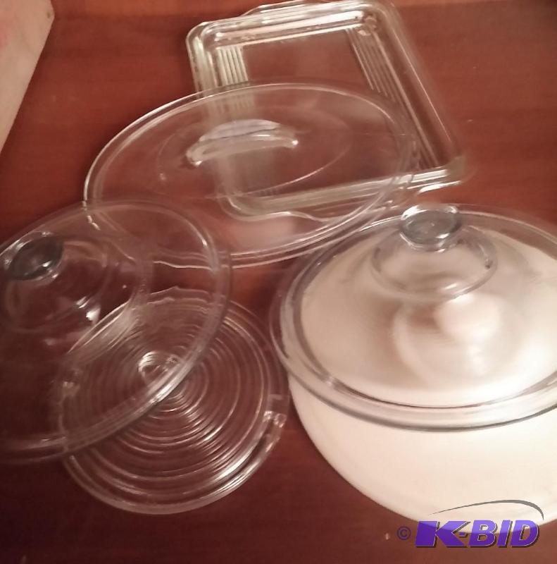 Large lot of Vintage lids...