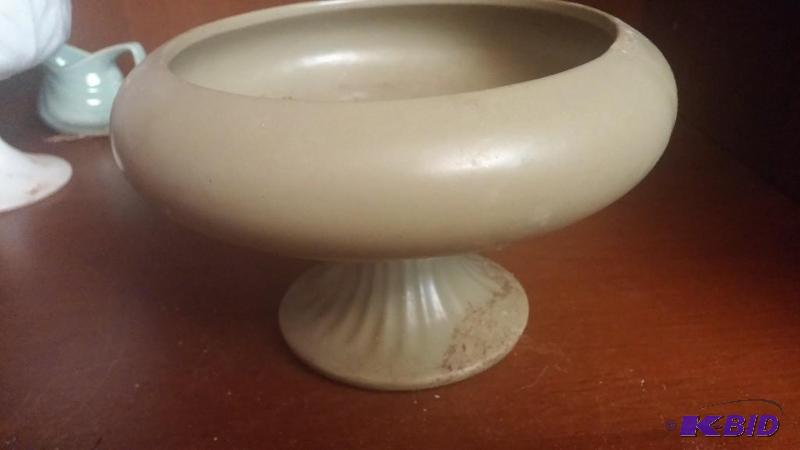 Vintage Floraline USA green flower pot...