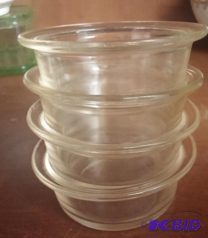 Set of 4 Vintage Pyrex Ice Cream bowls...