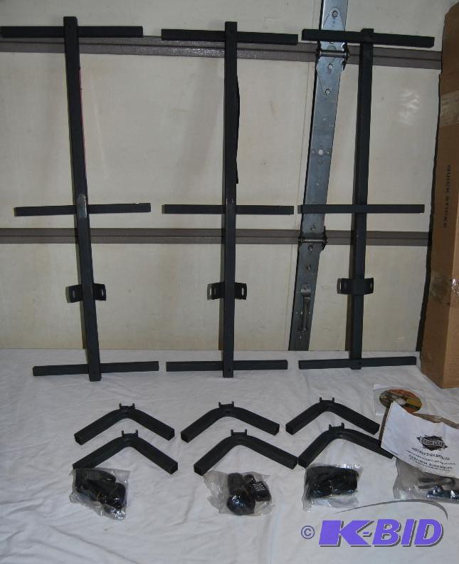 lot 22 image: Quick Sticks Climbing Sticks, each section 32...