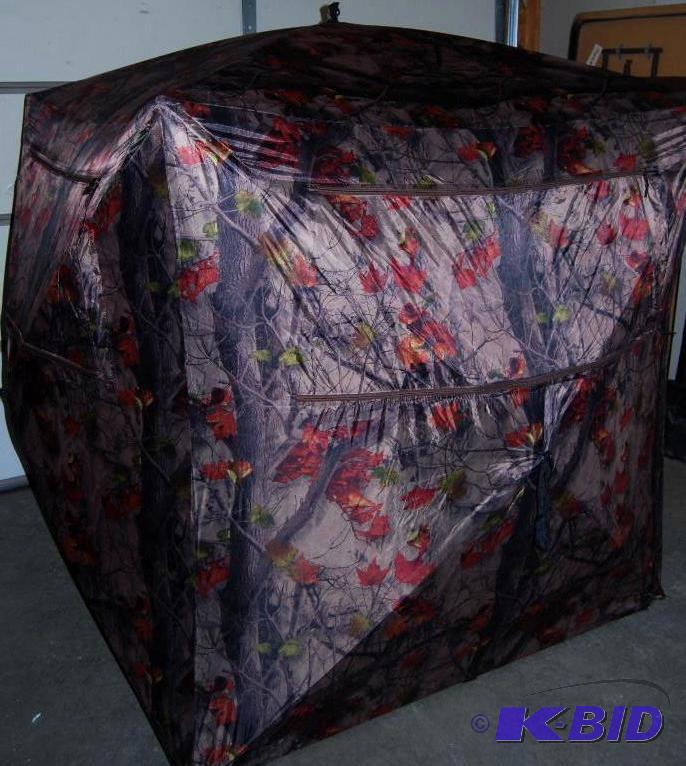 lot 75 image: Five Hub Ground Blind, scent containing, 150D...