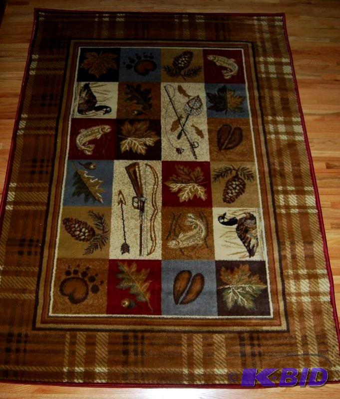 lot 78 image: Lodge Rug, 100 percent olefin construction, w...