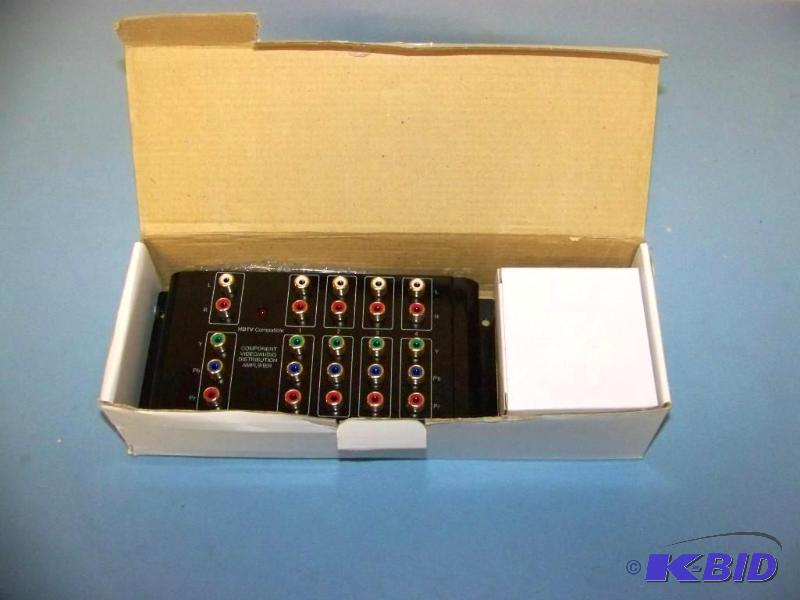 lot 110 image: 4 Way Component, VideoStereo Audio Distribution AmplifierAmp