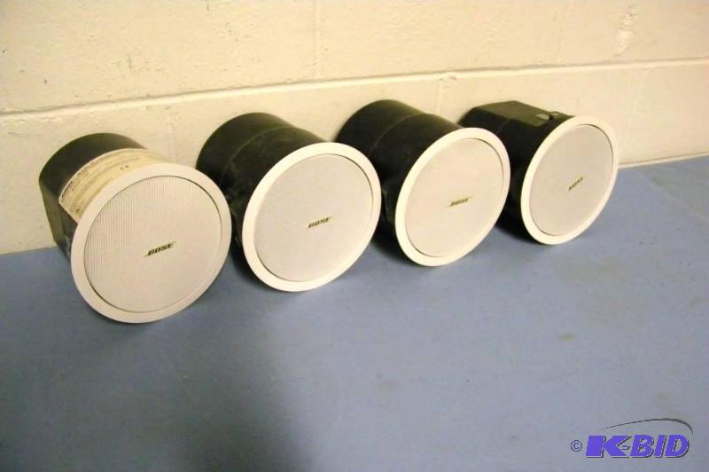 lot 57 image: (4) Bose, Model 32, In-Ceiling LoudspeakersSpeakers with Mounting Brackets