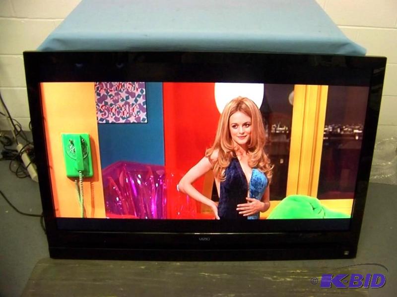 lot 8 image: Vizio, 55, LCD, HDTV with Remote Control