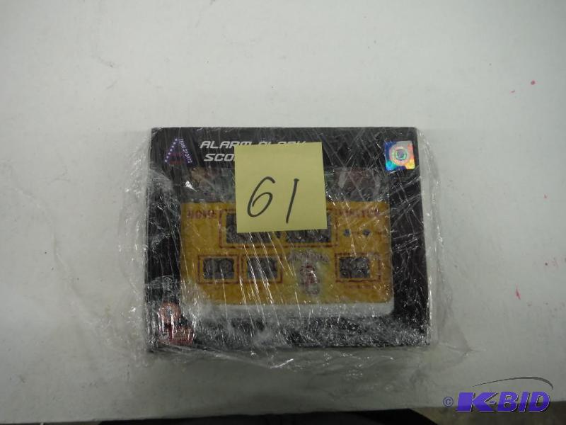 lot 61 image: Team Sports USC Trojans Score board desk clock