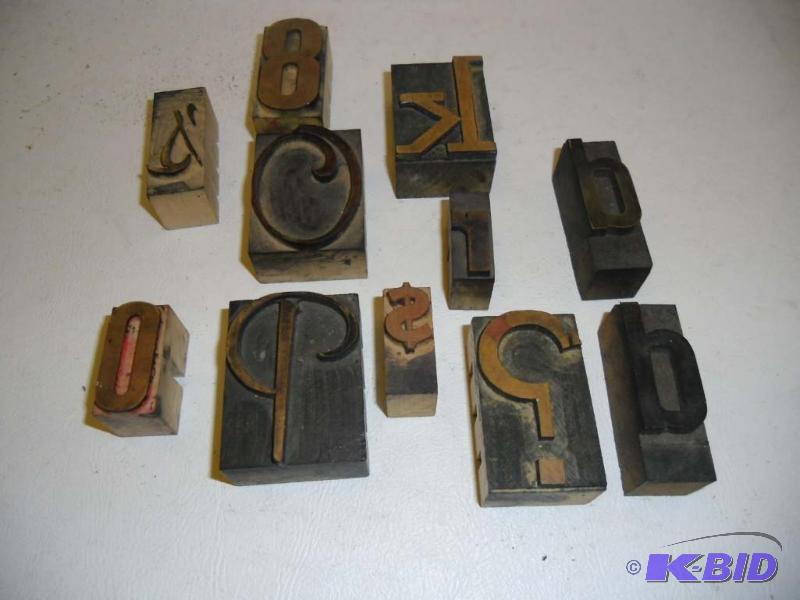 Vintage Wood Stamps in Box  Brass Metal Bars
