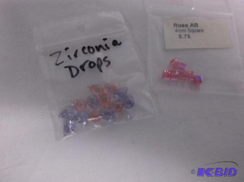 Zirconia Drops &amp Rose AB 4mm....