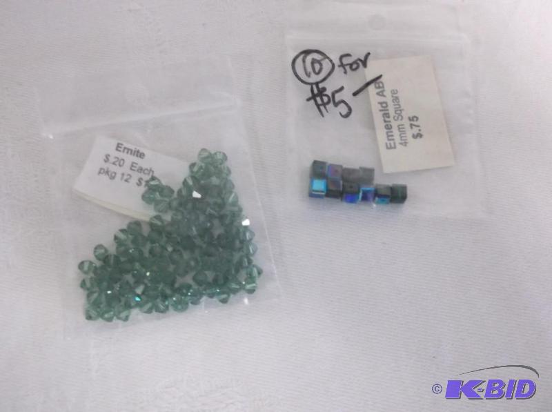 4mm Emile,4mm Square emerald AB....