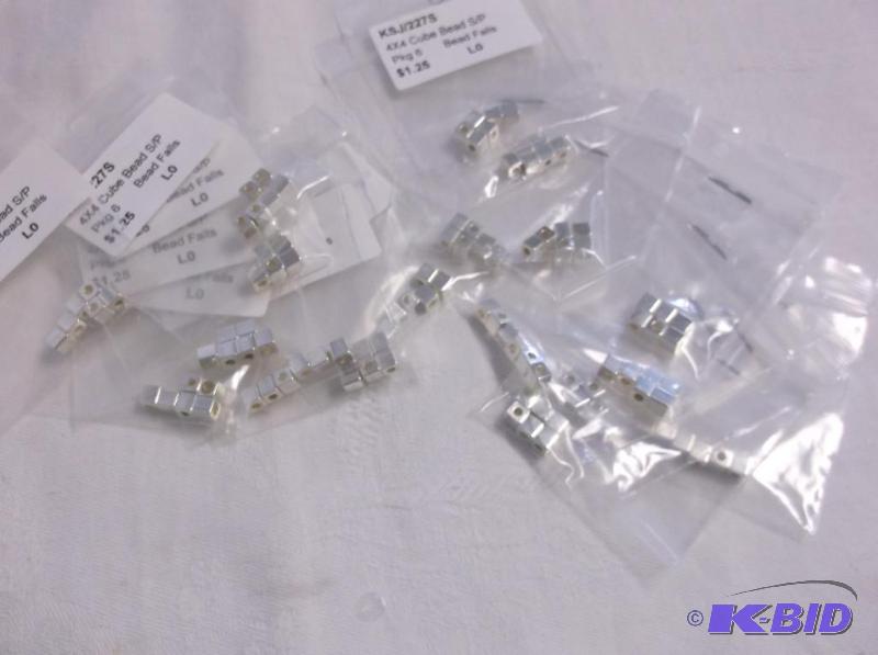 4x4 Silver cube spacer....