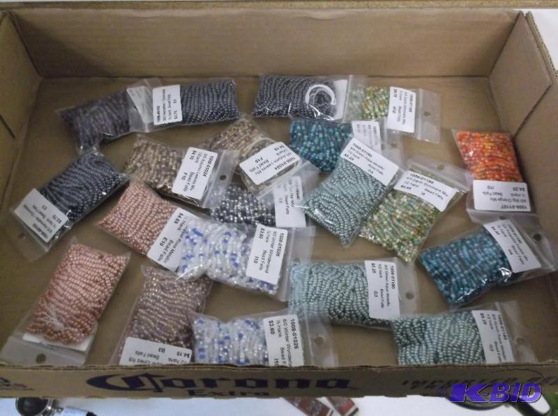 Lot with 80- 12 hand seed beads....