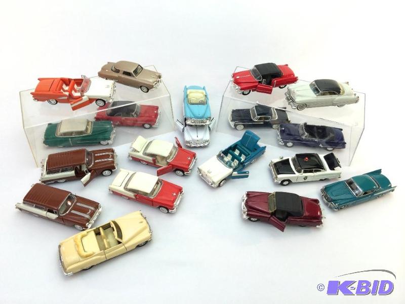 Medium sized die cast cars all you see in this lot