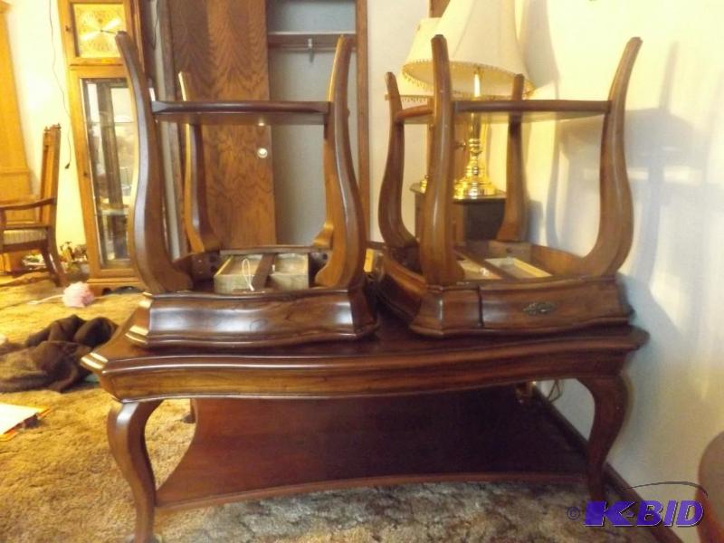 lot 2 image: coffee table set 2 end tables and 1 coffee ta...
