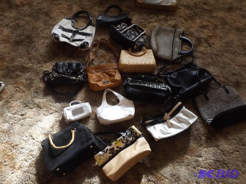 lot 35 image: misc. purses ...