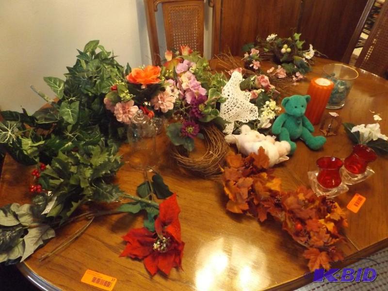 lot 37 image: floral decorations candle holders green ...