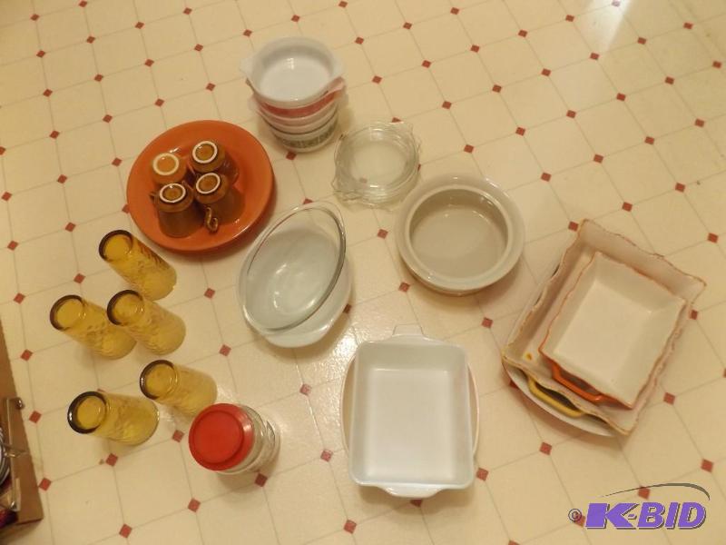lot 53 image: baking dishes glasses plates cups ...