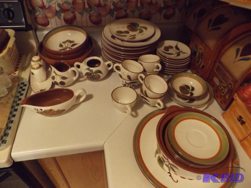 lot 56 image: fruit themed dishes set 49 pieces ...