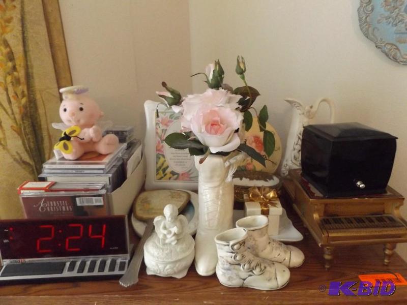 lot 77 image: box of cds a hand mirror vase alarm clock gla...