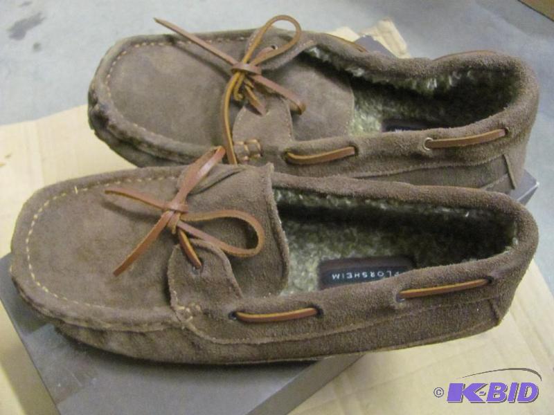 lot 42 image: These NEW (in original box) Brown FLORSHEIM C...