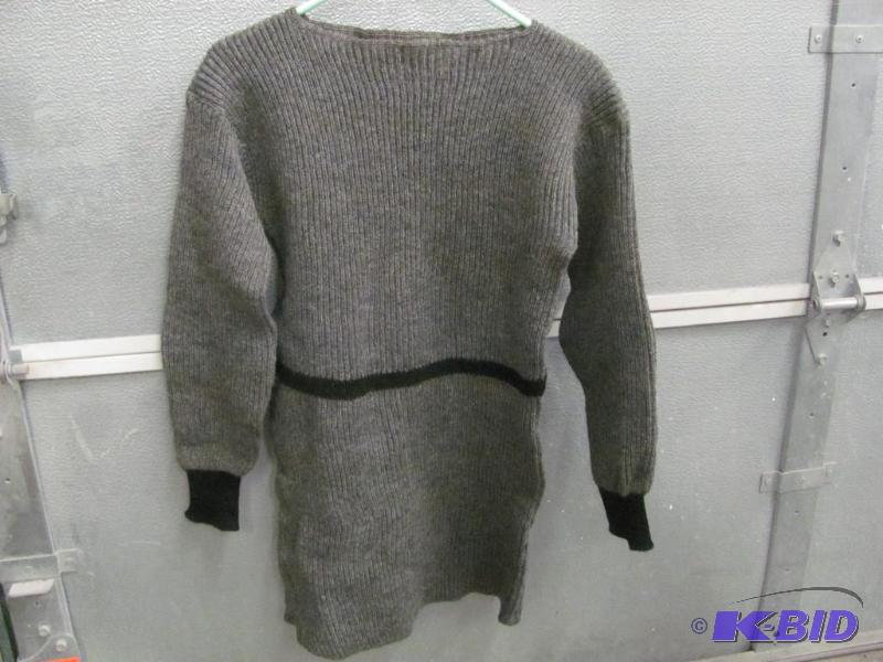 lot 66 image: You cant find much warmer sweaters than thes...