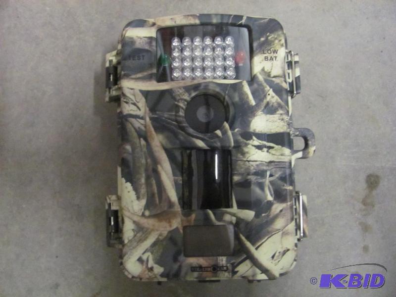 lot 7 image: NEW BONZ SKOUT 7MP IR Game Camera by STEALTH ...