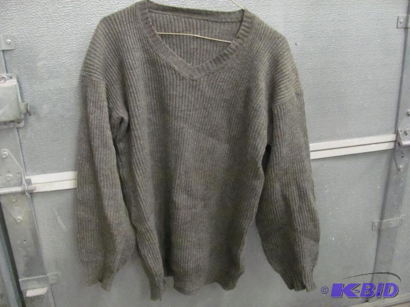 lot 77 image: You cant find much warmer sweaters than thes...