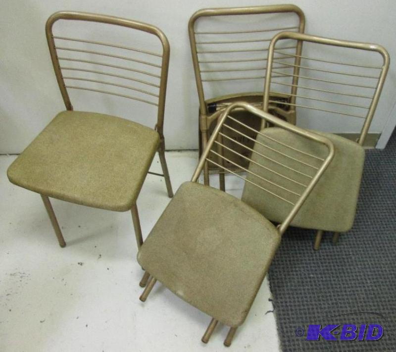 lot 66 image: 4 Cosco vintage folding chairs...