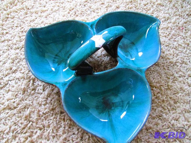lot 99 image: 3 compartment vintage bowl...