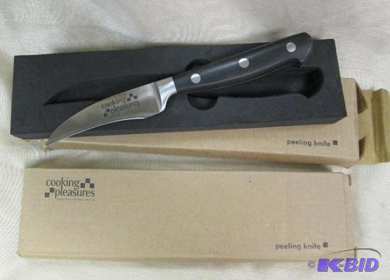 lot 11 image: Qty 2 Peeling Knives...