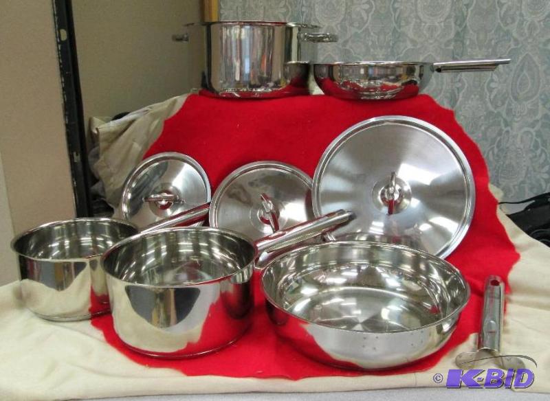 lot 115 image: Set of pots and pans one pan need the handle ...