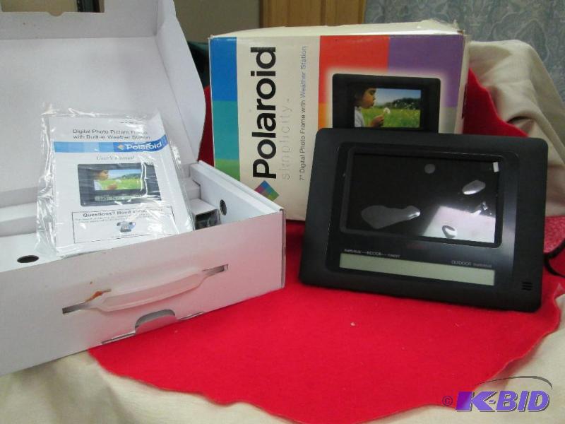 lot 51 image: Polaroid Simplicity 7" Digital Photo Fra...