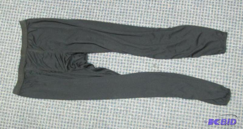 lot 89 image: Mens XL Long Johns...