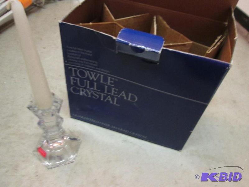 lot 109 image: Avon Towle full lead crystal...