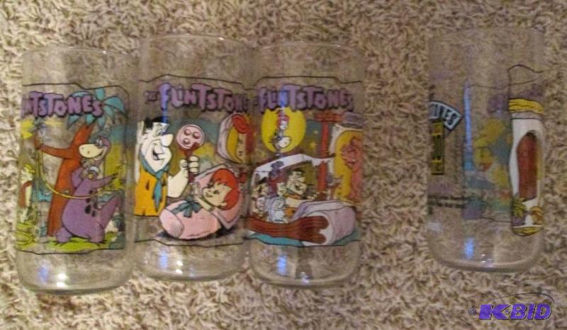 lot 165 image: set of 4 collectable cartoon mugs...