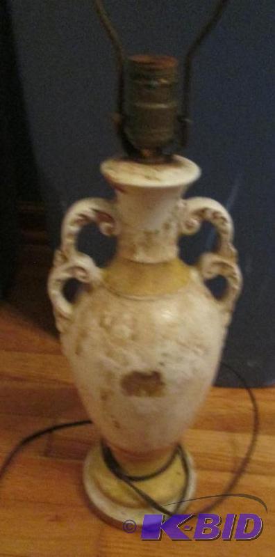 lot 170 image: lamp base, not tested, no lamp shade, will cl...