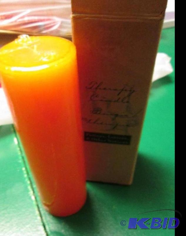 lot 2 image: Avon, therapy candle bongie therapie 1998...
