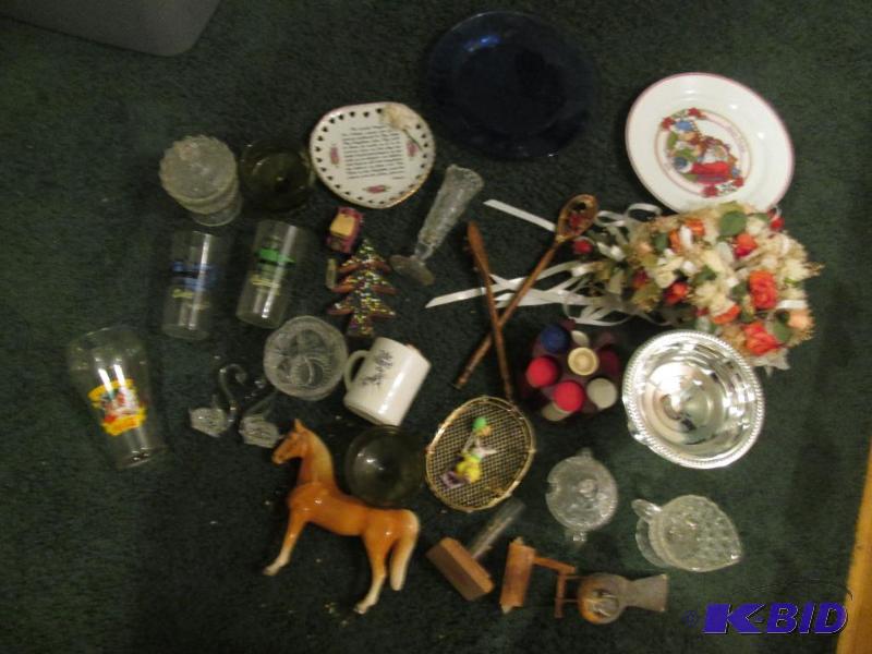 lot 234 image: mixed lot of misc decorations, glasses, dishe...