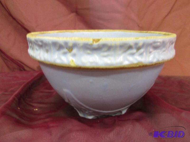 lot 311 image: Medium blue bowl, 8 inches across...