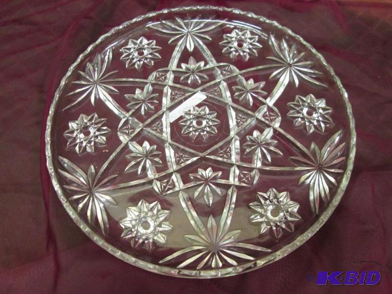 lot 313 image: Lead crystal serving platter, 11...